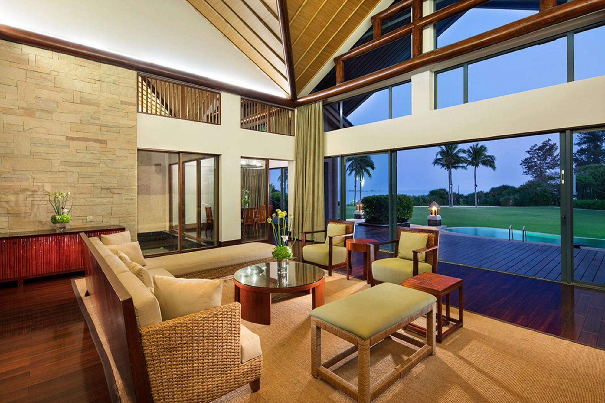 Hilton Sanya Yalong Bay Resort & Spa Exterior photo
